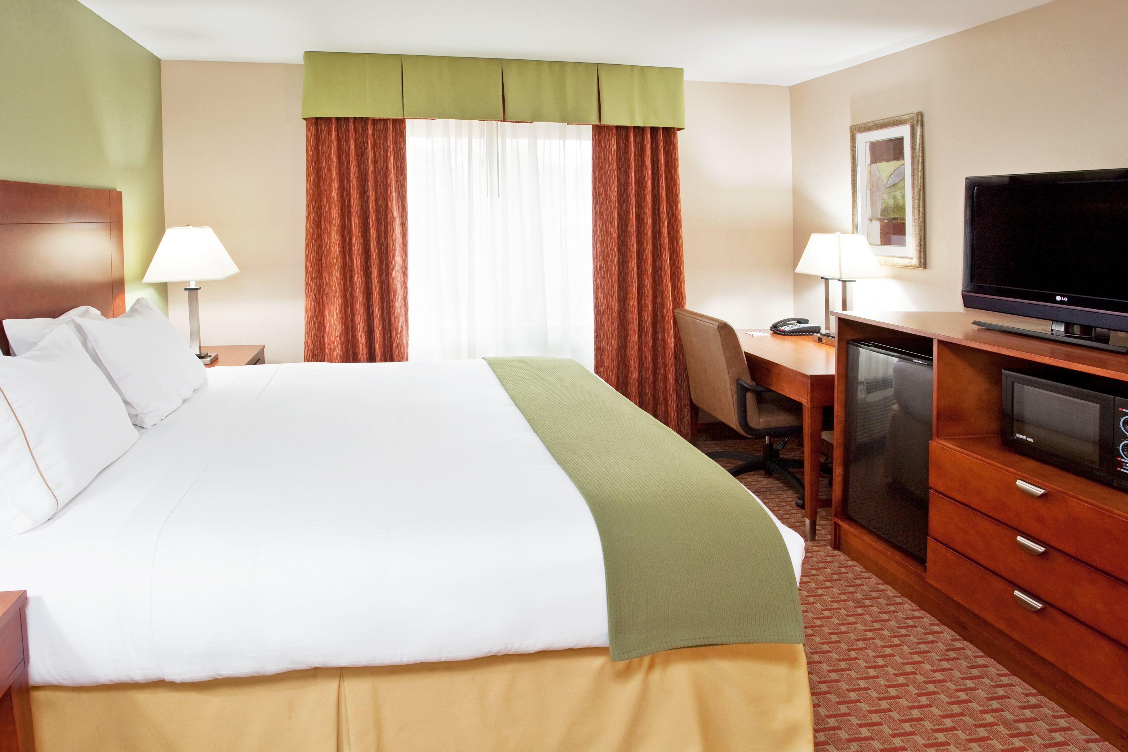 Holiday Inn Express & Suites Niagara Falls By Ihg Exterior photo